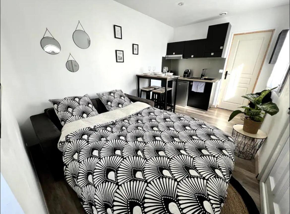Joli Appartement Avec Parking La Rochelle  Ngoại thất bức ảnh